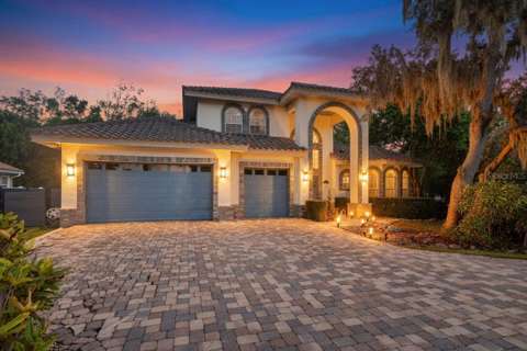 4660 Laurel Oak Lane, home for sale in St. Petersburg 33703