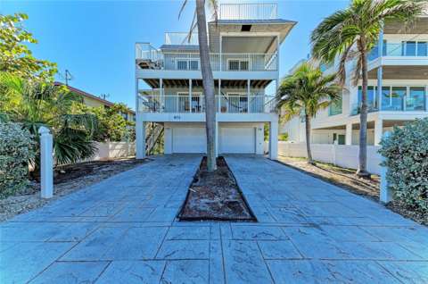 872 North Shore Drive, 4-bedroom for sale in Anna Maria