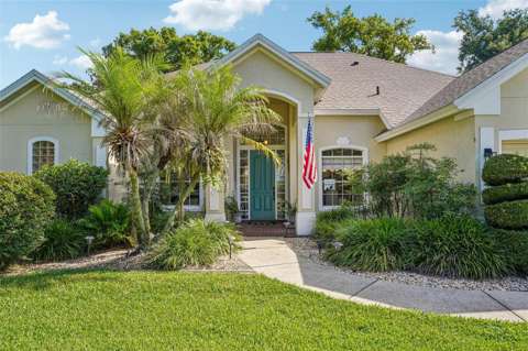 19323 Park Place Boulevard, pool for sale in Eustis