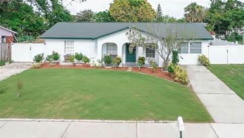 6694 Rivo Alto Avenue, home for sale in Orlando 32809