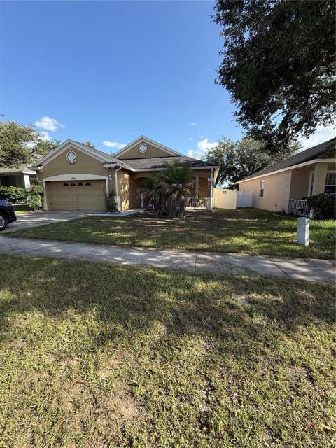 3201 Summer Cruise Drive, starter home for sale in Valrico