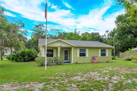 1909 N Lakewood Avenue, 4-bedroom for sale in Ocoee