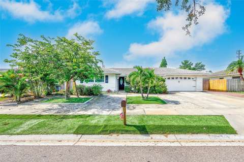 11288 60Th Avenue, 4-bedroom for sale in Seminole