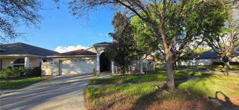 1810 Greystone Heights Drive, home for sale in Valrico 33594
