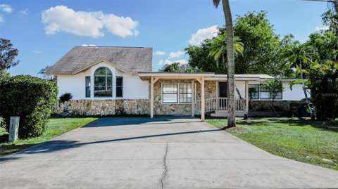 599 Carolina Avenue, pool for sale in Fort Myers