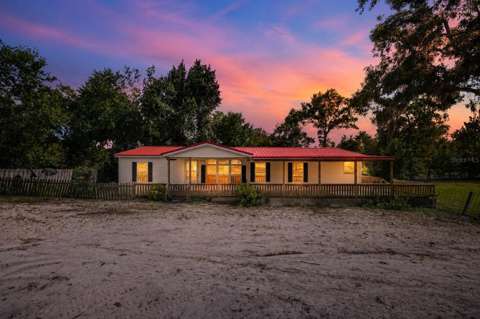 2251 SE 136Th Avenue, $300k–$500k for sale in Morriston