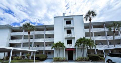 1524 Lakeview Road #304, home for sale in Clearwater 33756