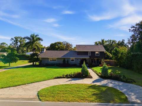 1825 Clubhouse Road, luxury home for sale in Lakeland