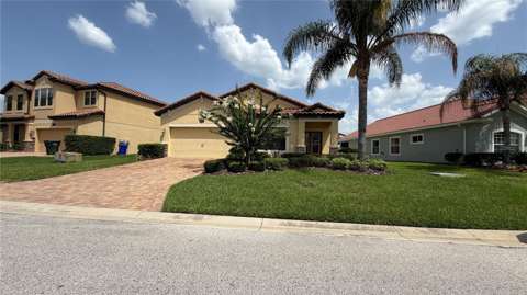1947 Altavista Circle, home for sale on Altavista Circle