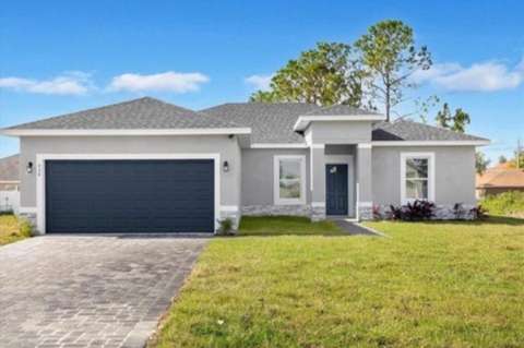 301 Michigan Place, $300k–$500k for sale in Poinciana