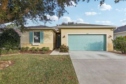 1689 Strathmore Circle, home for sale in Mount Dora 32757