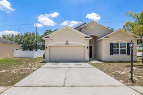 3216 Lynrock Avenue, $300k–$500k for sale in Dundee