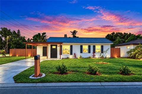4000 W Wallace Avenue, home for sale on W Wallace Avenue