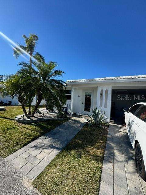 541 Spanish Drive, $300k–$500k for sale in Longboat Key