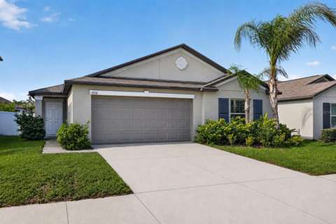13236 Jeter Creek Drive, golf community for sale in Riverview