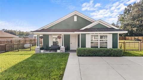 1981 N Roberts Trail, home for sale in Bell 32619