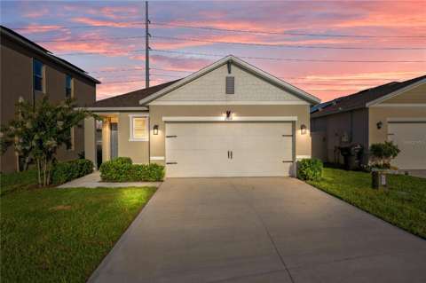 2900 Waterlily Way, home for sale in Poinciana 34759