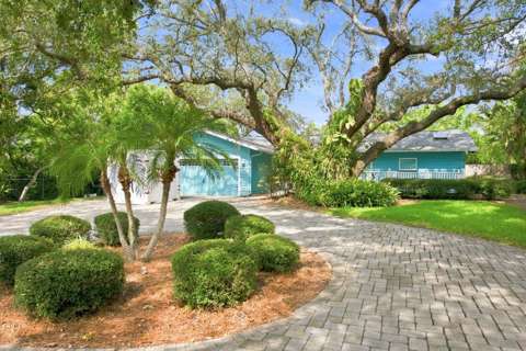 1111 Carlton Road, pool for sale in Tarpon Springs