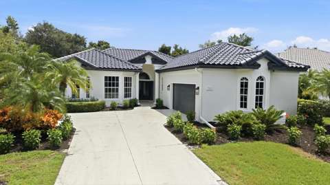 7825 Wilton Crescent Circle, home for sale in Bradenton 34201