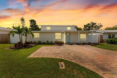 3298 21St Avenue, 4-bedroom for sale in Largo
