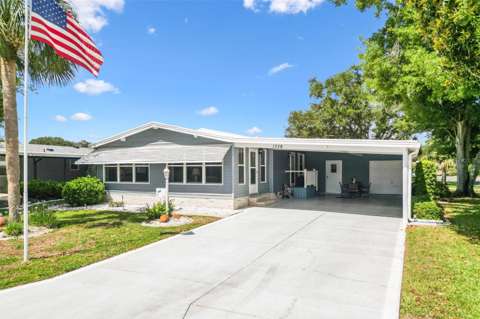 1228 Palmetto Drive, home for sale in Lady Lake 32159