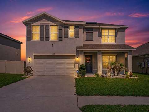 7850 Sail Clover Lane, waterfront for sale in Zephyrhills