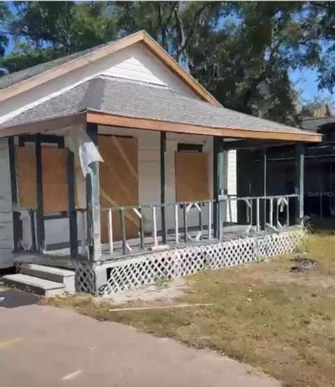 2516 E Magnolia Street, home for sale on E Magnolia Street
