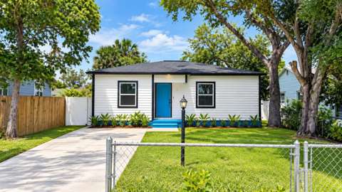 4721 6Th Avenue, home for sale in St. Petersburg 33711
