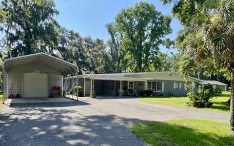 7633 S Crescent Loop, home for sale in Floral City 34436