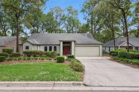 10525 SW 55Th Place, home for sale on SW 55Th Place