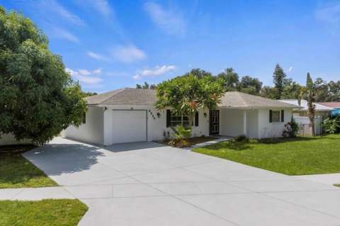 4594 Parnell Drive, home for sale in Sarasota 34232