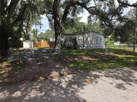 1020 Brinwood Drive, 4-bedroom for sale in Seffner