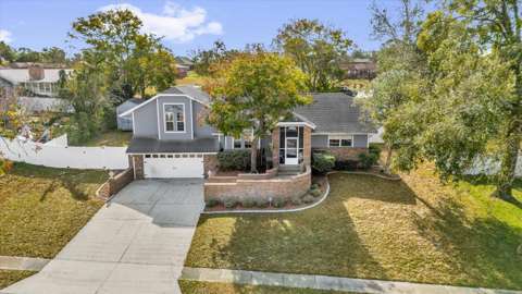 3500 Sail Fish Avenue, pool for sale in Fruitland Park