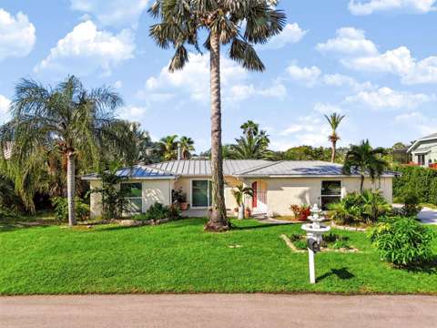 2123 Bayou Drive, home for sale in Holiday 34691