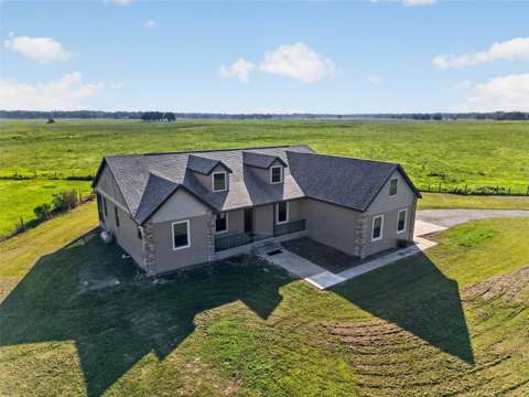 4027 N C 470, home for sale in Lake Panasoffkee 33538