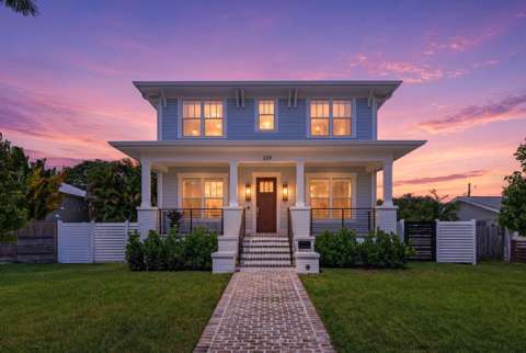 239 39Th Avenue, home for sale in St. Petersburg 33703
