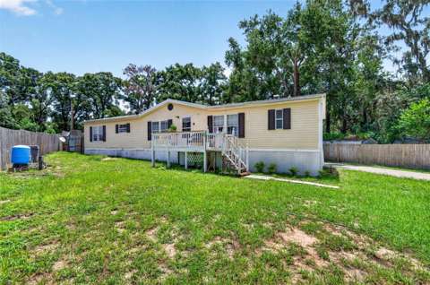 12641 Idlewood Drive, $300k–$500k for sale in Thonotosassa