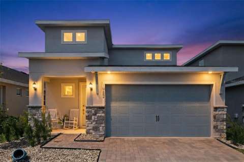 1952 Sunshine Peak Drive, 4-bedroom for sale in Minneola