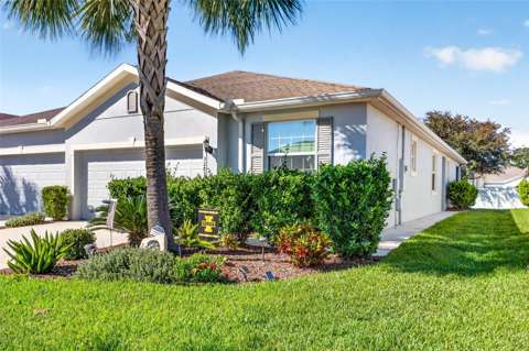 32835 Woodthrush Way, home for sale in Wesley Chapel 33545