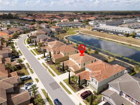 7560 Oakmoss Loop, home for sale on Oakmoss Loop
