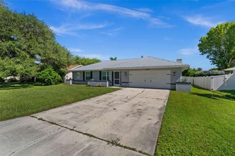 6060 Macbeth Lane, pool for sale in Fort Myers
