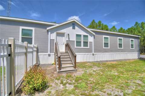2497 Us Highway 98, home for sale in Frostproof 33843