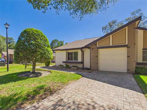 7511 Heather Walk Drive, gated community for sale in Weeki Wachee