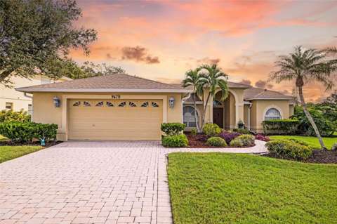 9678 Knightsbridge Circle, home for sale in Sarasota 34238