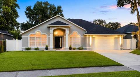 3728 Cold Creek Drive, pool for sale in Valrico