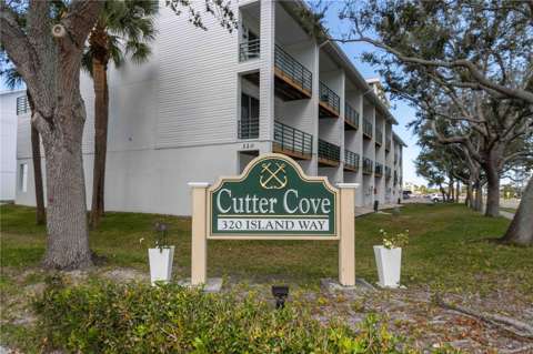320 Island Way #605, $300k–$500k for sale in Clearwater Beach