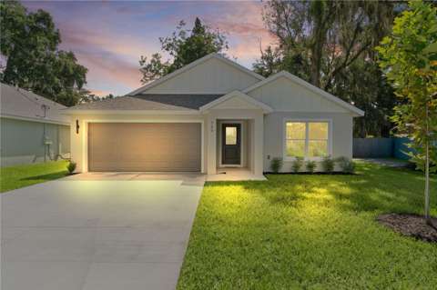 100 Sequoia Trail, home for sale in Ocklawaha 32179