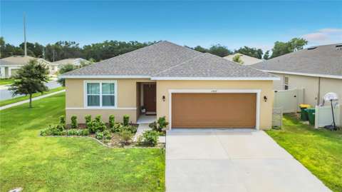3947 Mayhill Loop, home for sale in Eustis 32736