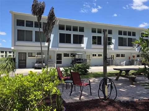 1873 Mazo Manor #T9, golf community for sale in Lutz