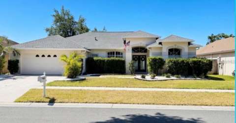 1820 S Ridge Drive, home for sale in Valrico 33594